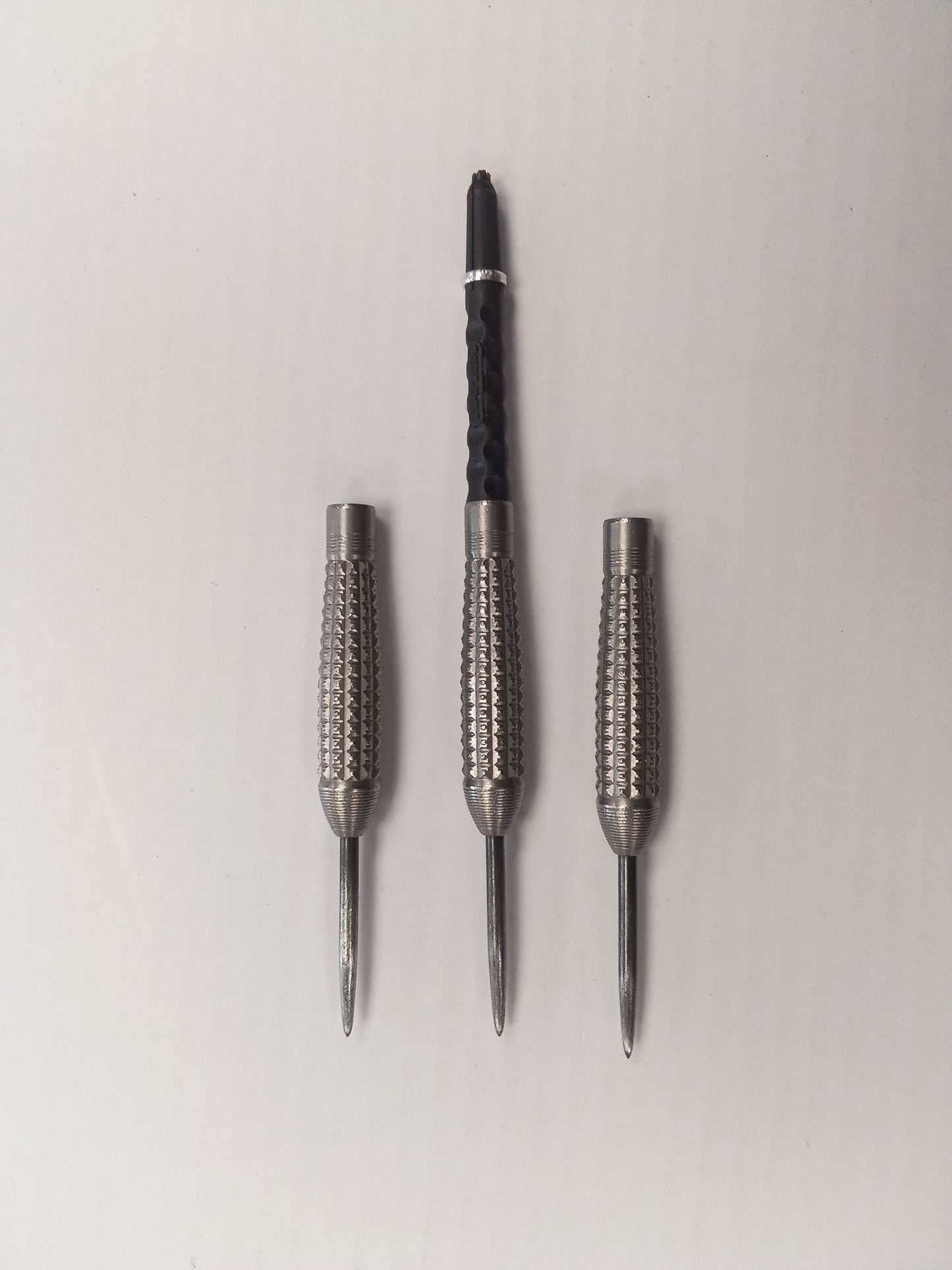 Dimplex S3 Bomb 90% Tungsten Steel Tip Darts by Harrows (used)